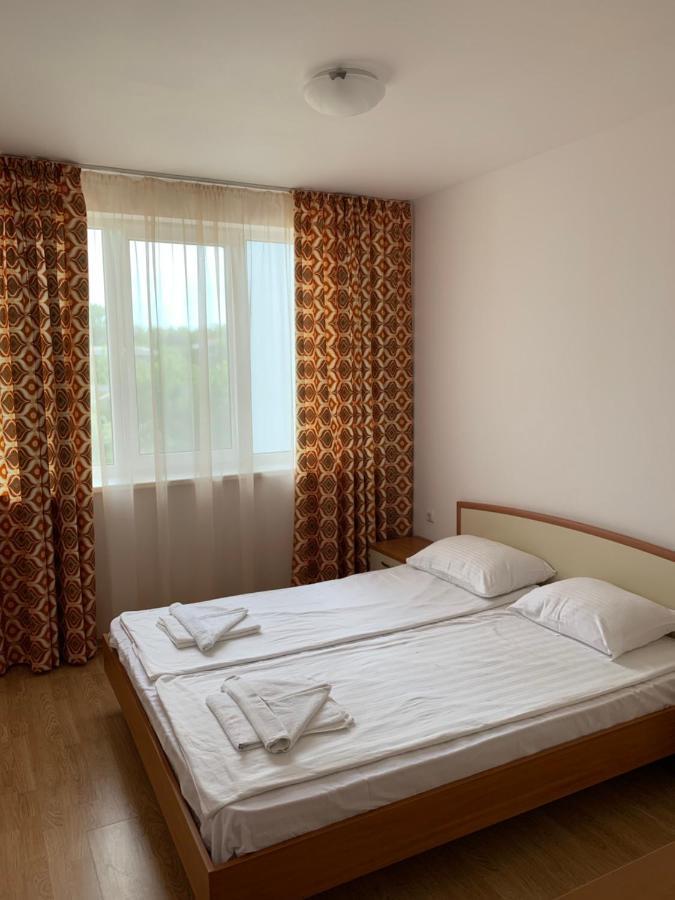 Riviera Fort Beach Apartments By Kalina Resort, Ravda Exteriör bild