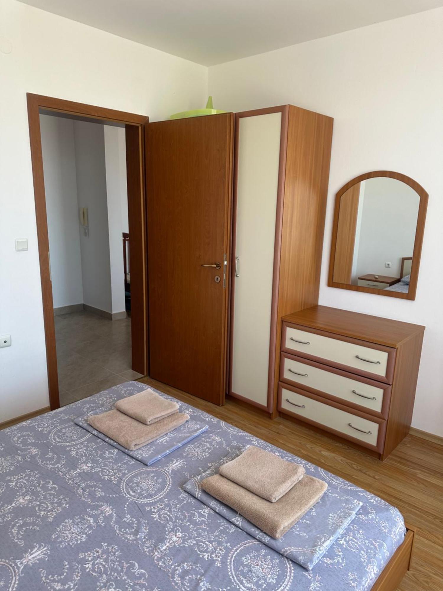 Riviera Fort Beach Apartments By Kalina Resort, Ravda Exteriör bild