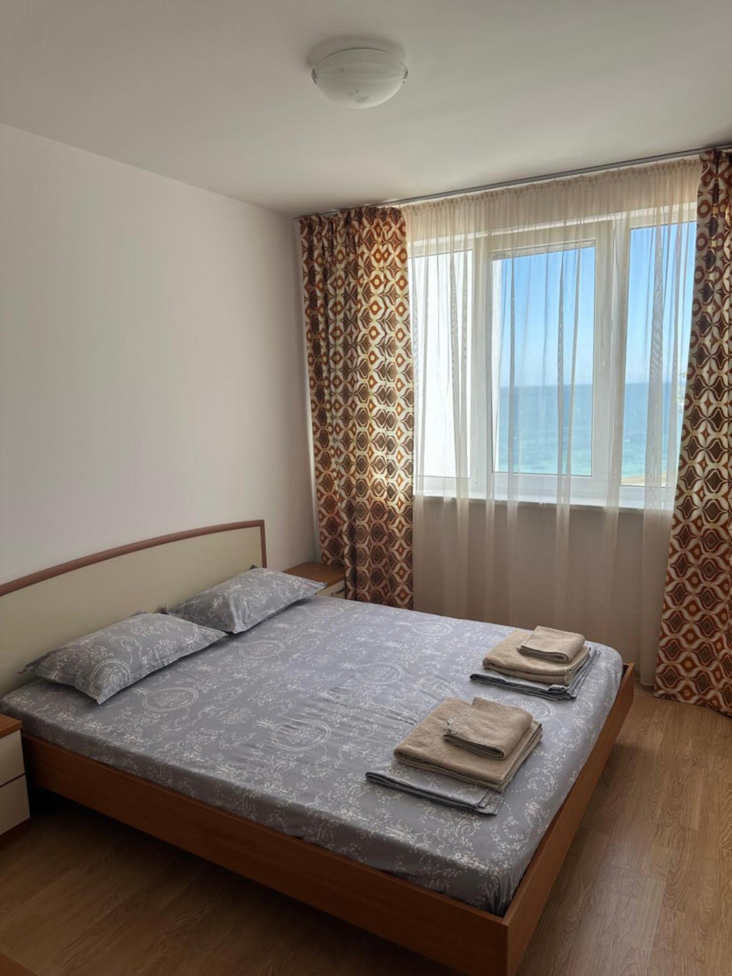 Riviera Fort Beach Apartments By Kalina Resort, Ravda Exteriör bild